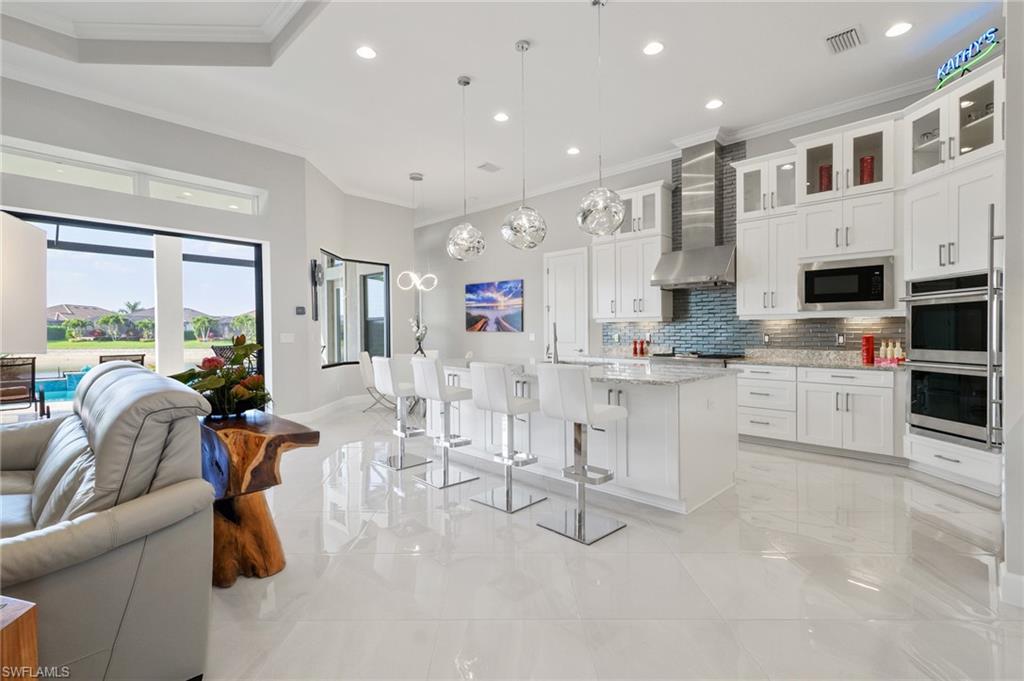 ESPLANADE - Residential