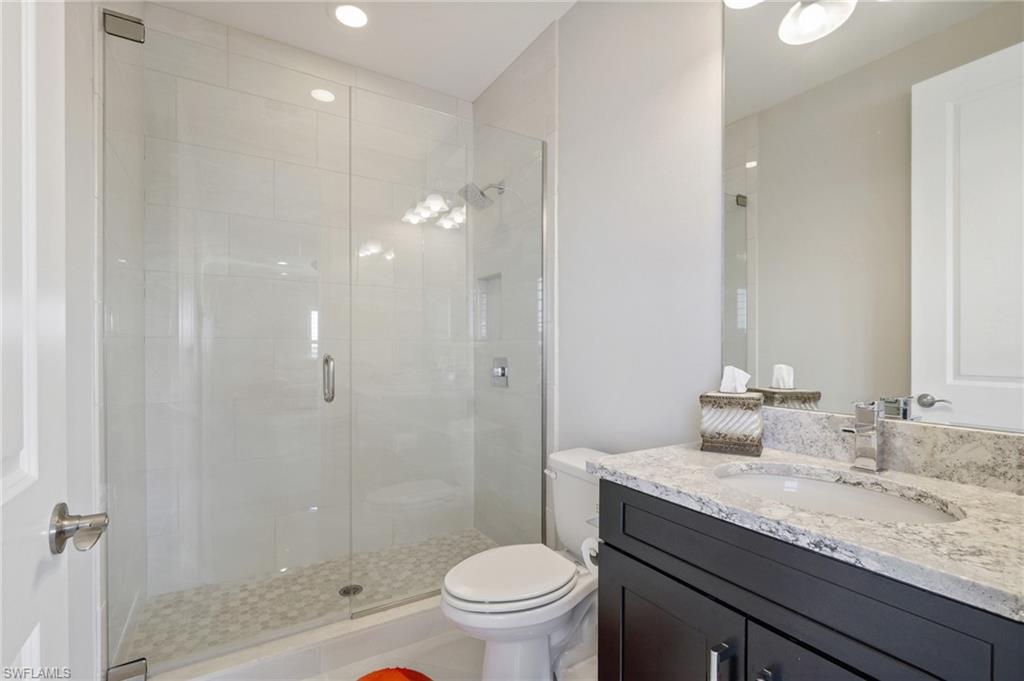 ESPLANADE - Residential