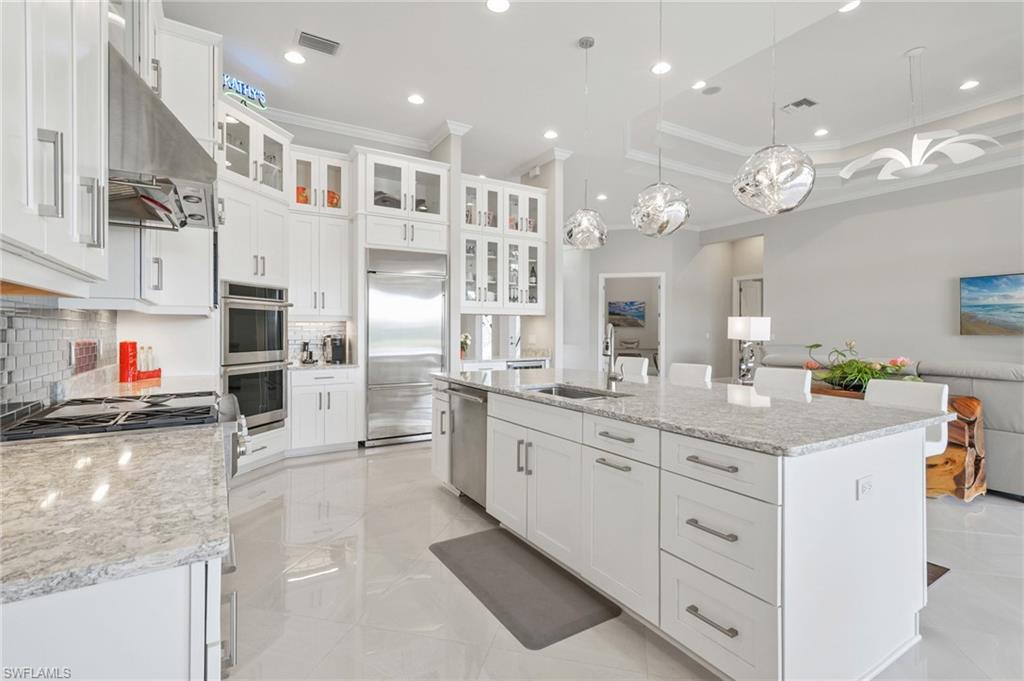 ESPLANADE - Residential