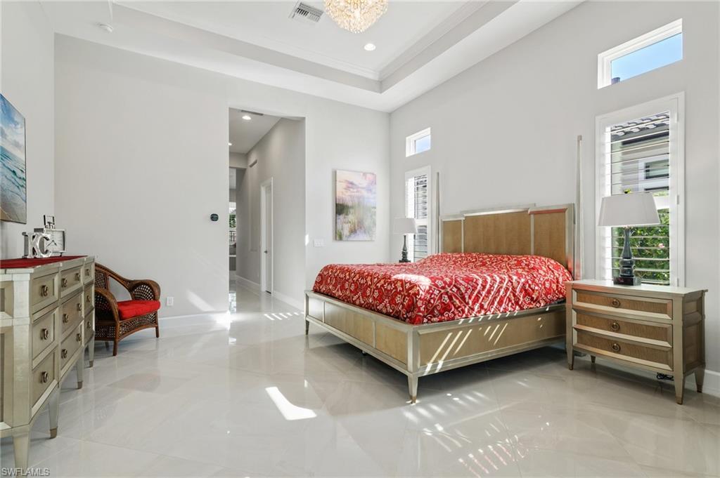 ESPLANADE - Residential