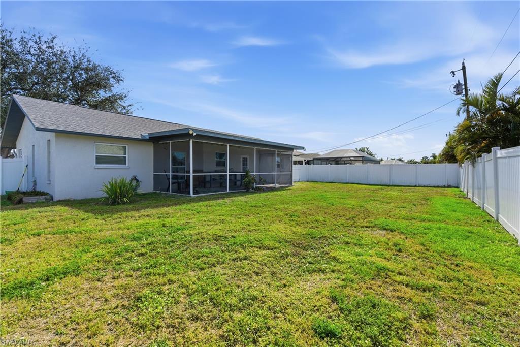 CAPE CORAL - Residential