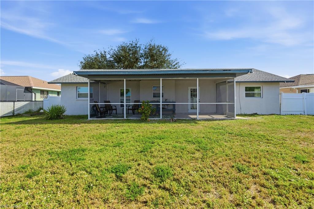 CAPE CORAL - Residential