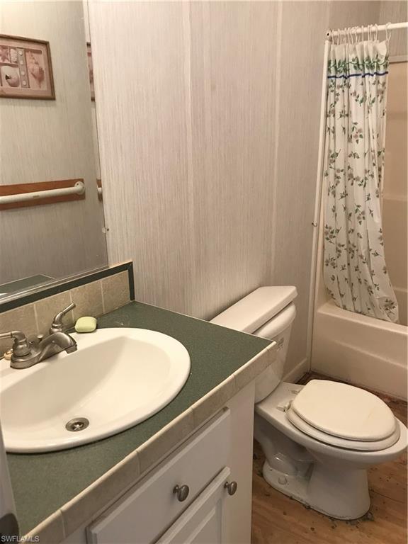 RIVER OAKS - Residential