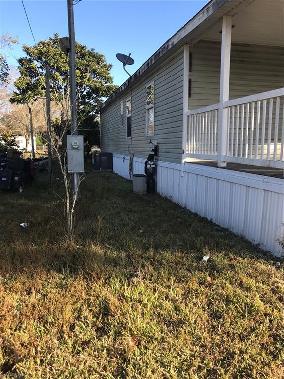 RIVER OAKS - Residential