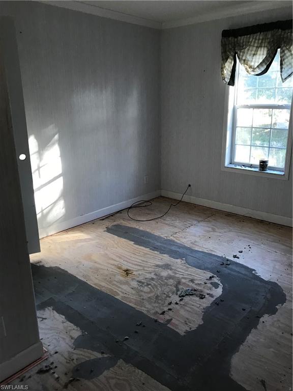 RIVER OAKS - Residential