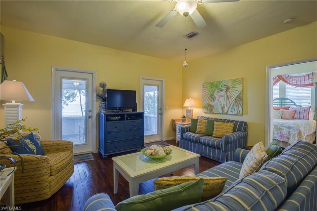 SEAGRAPE - Residential