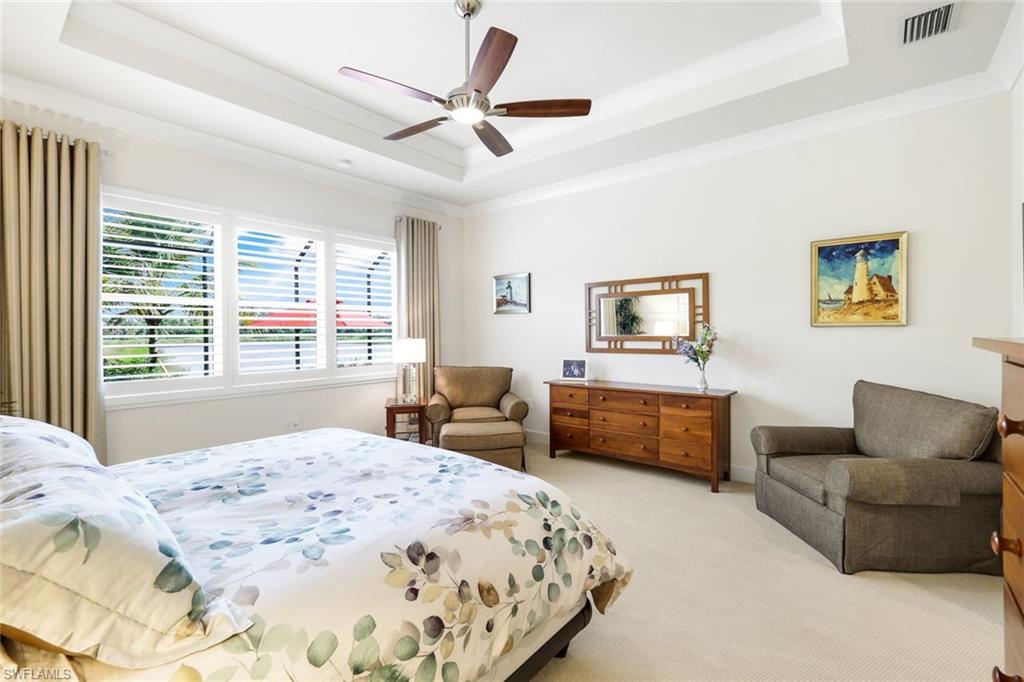 VALENCIA TRAILS - Residential