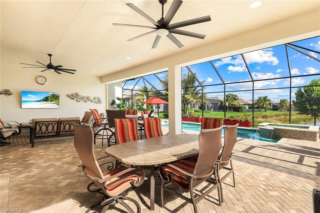 VALENCIA TRAILS - Residential