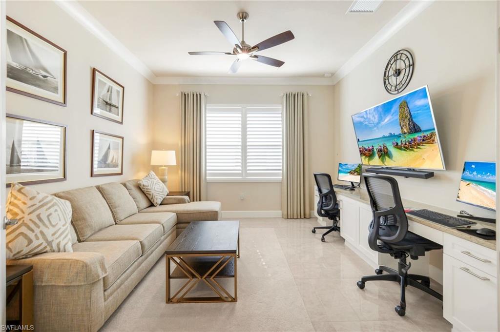 VALENCIA TRAILS - Residential