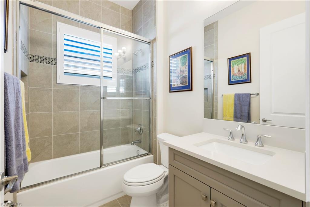 VALENCIA TRAILS - Residential