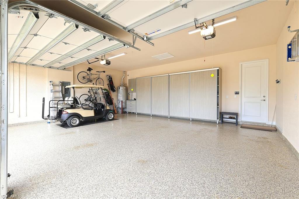 VALENCIA TRAILS - Residential