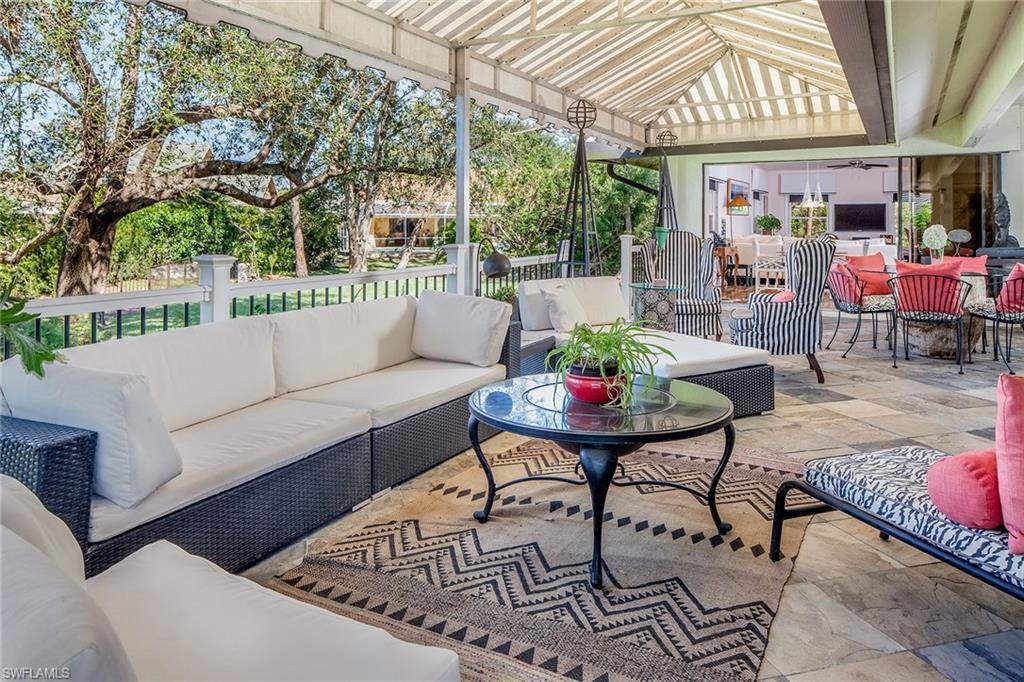 MONTEREY - Residential