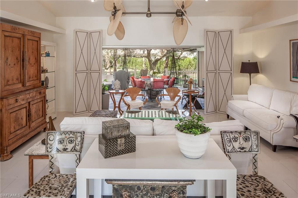 MONTEREY - Residential