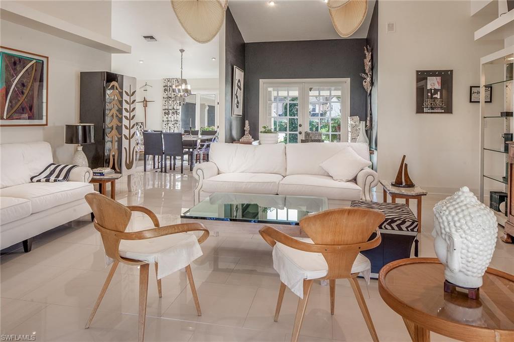 MONTEREY - Residential