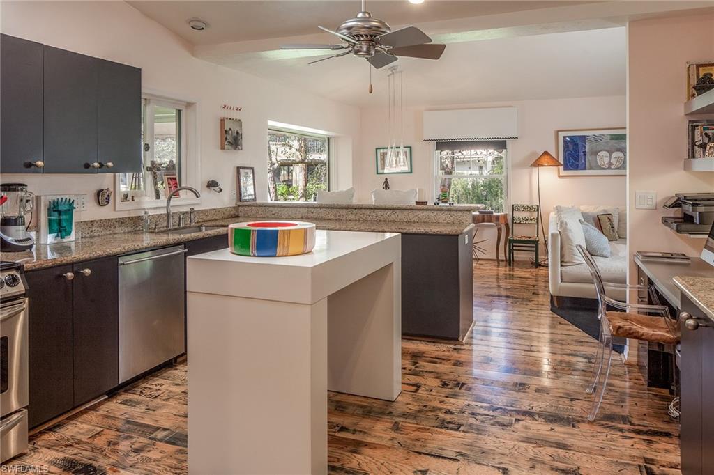 MONTEREY - Residential