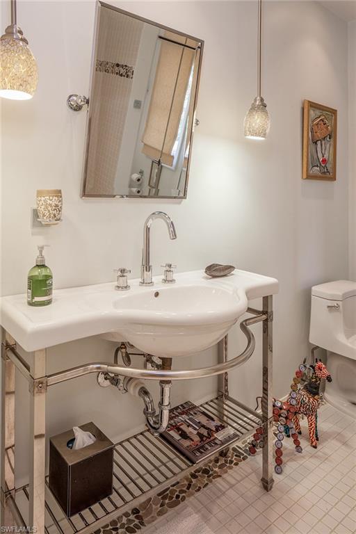 MONTEREY - Residential