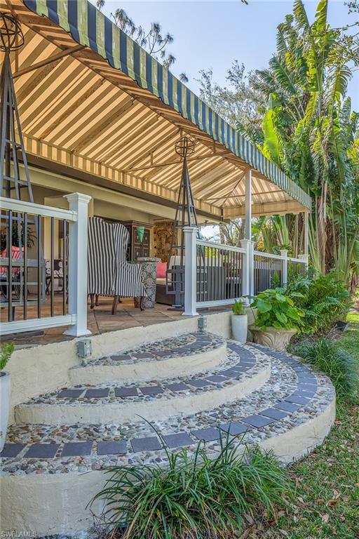 MONTEREY - Residential