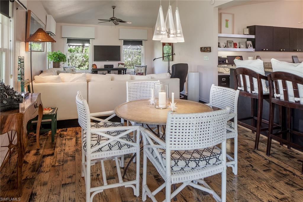 MONTEREY - Residential