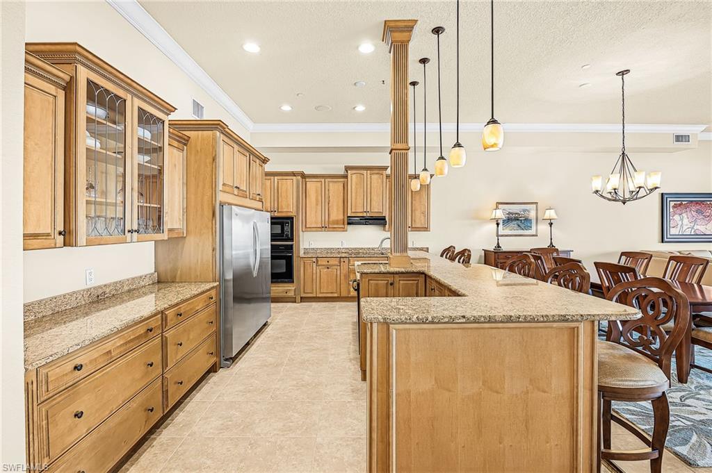 PARADISE POINTE II - Residential
