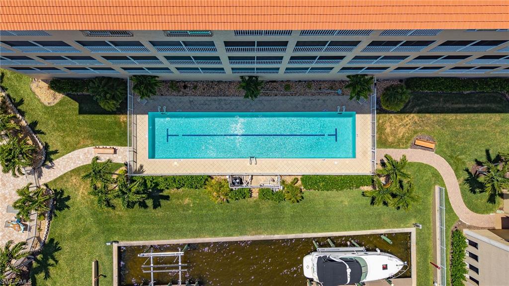 PARADISE POINTE II - Residential
