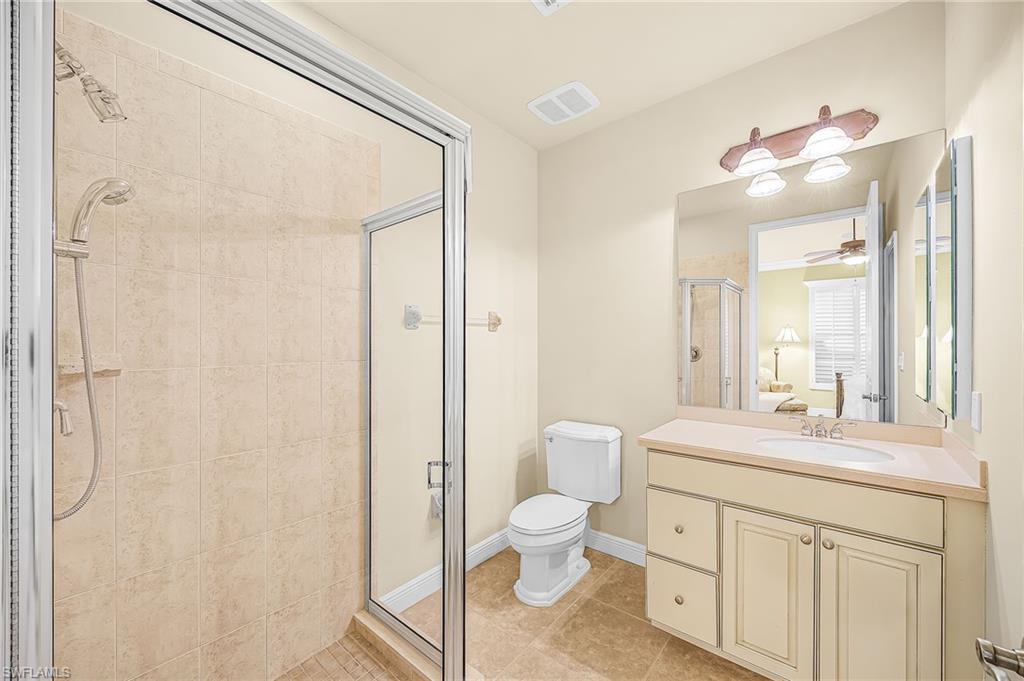PARADISE POINTE II - Residential