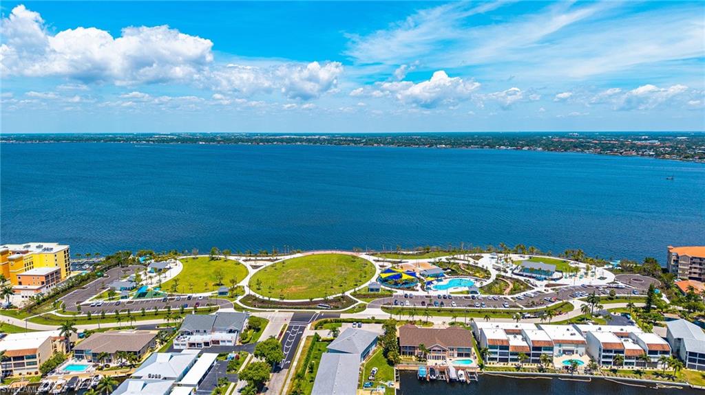 PARADISE POINTE II - Residential