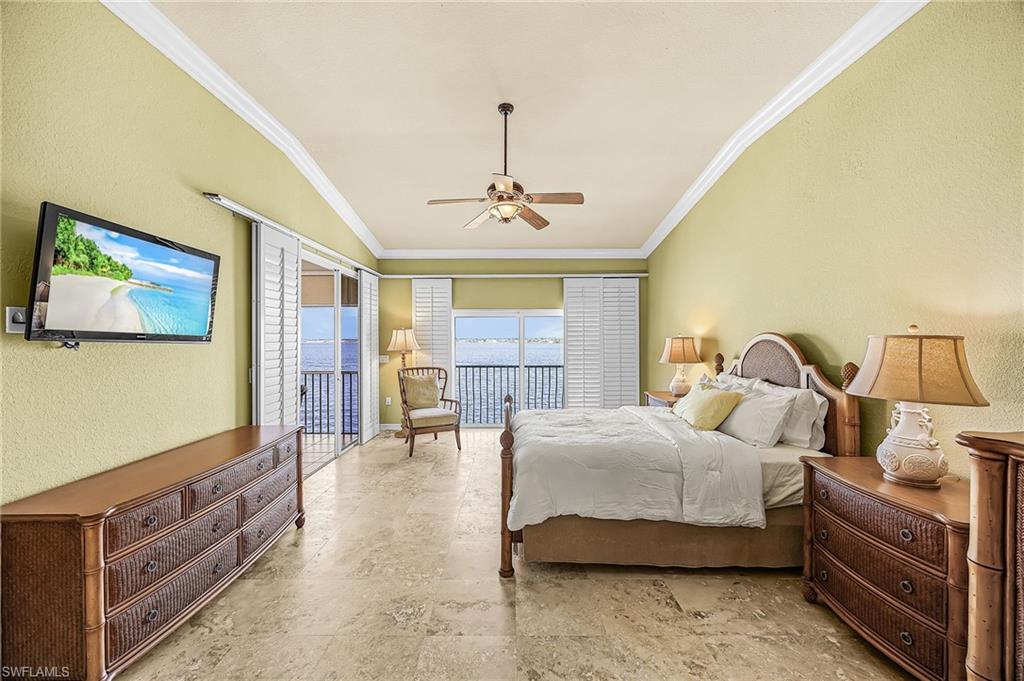 PARADISE POINTE II - Residential
