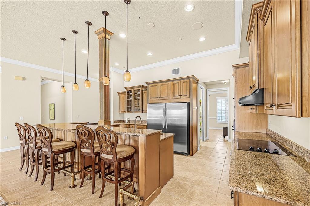 PARADISE POINTE II - Residential