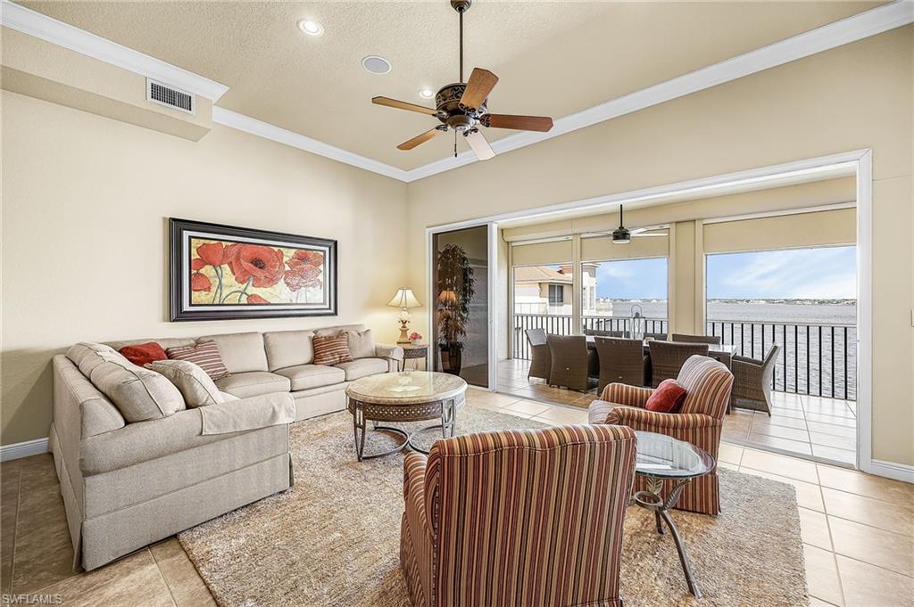 PARADISE POINTE II - Residential
