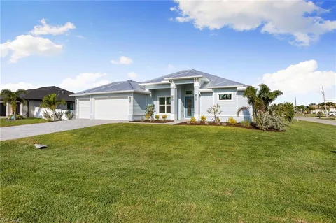 3301 NW 2nd Ter, Cape Coral, FL 33993 - #: 224005392