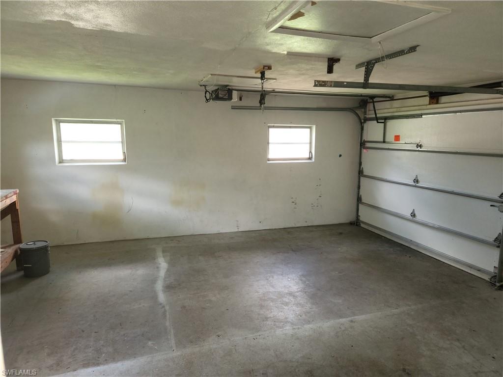 MCGREGOR ESTATES - Residential Lease