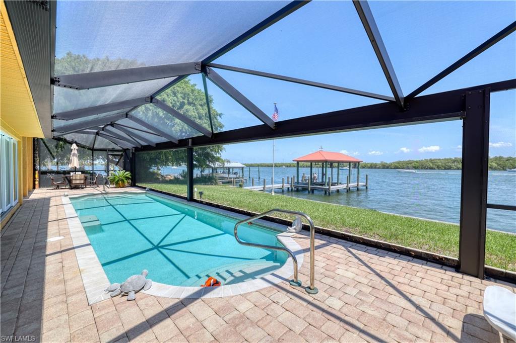 SHELL MOUND PARK - Residential