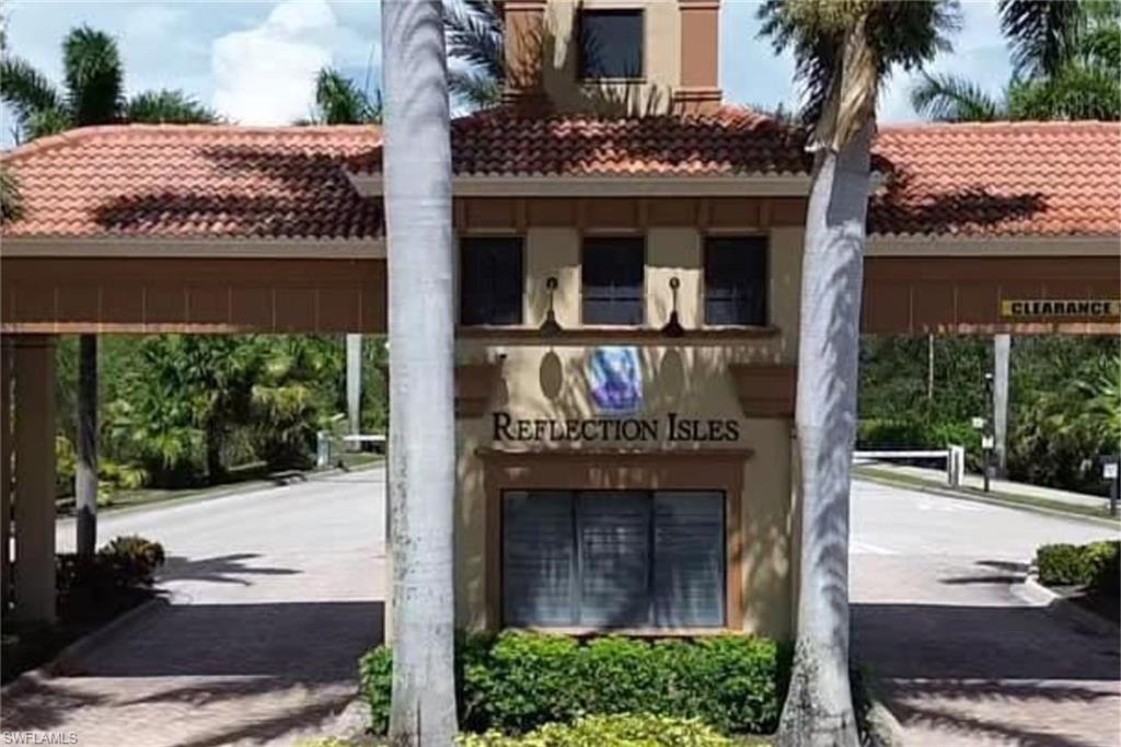 REFLECTION ISLES - Residential