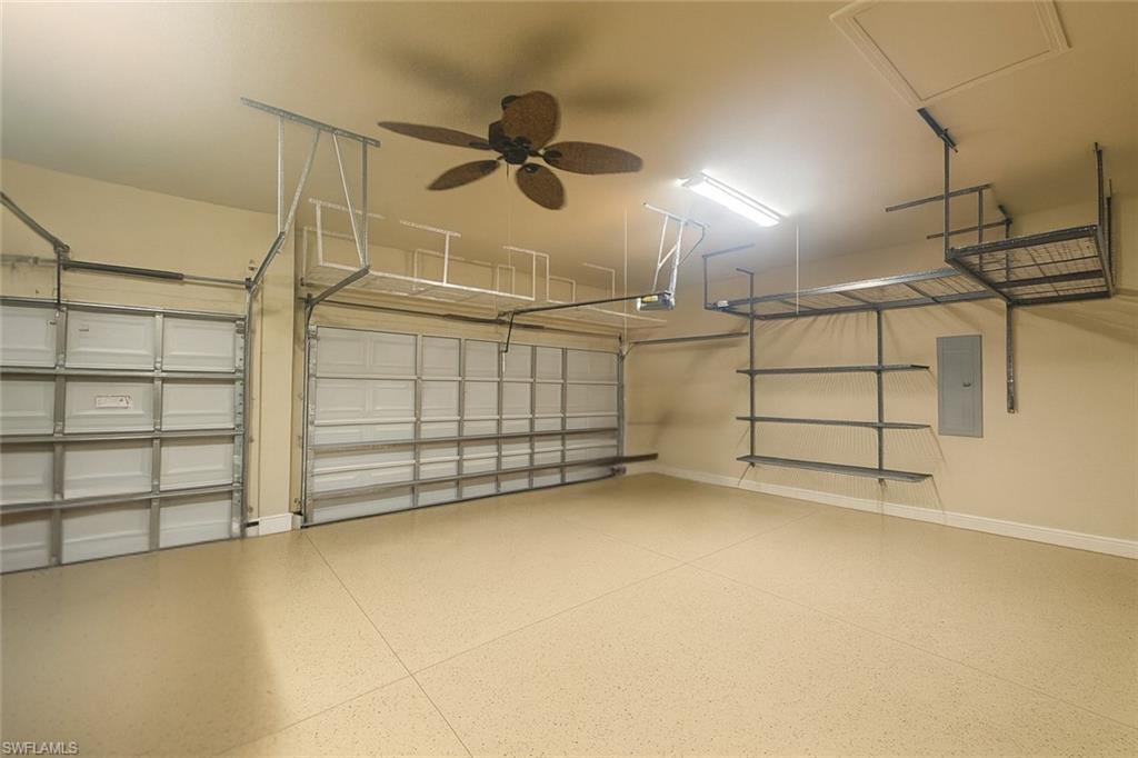 REFLECTION ISLES - Residential