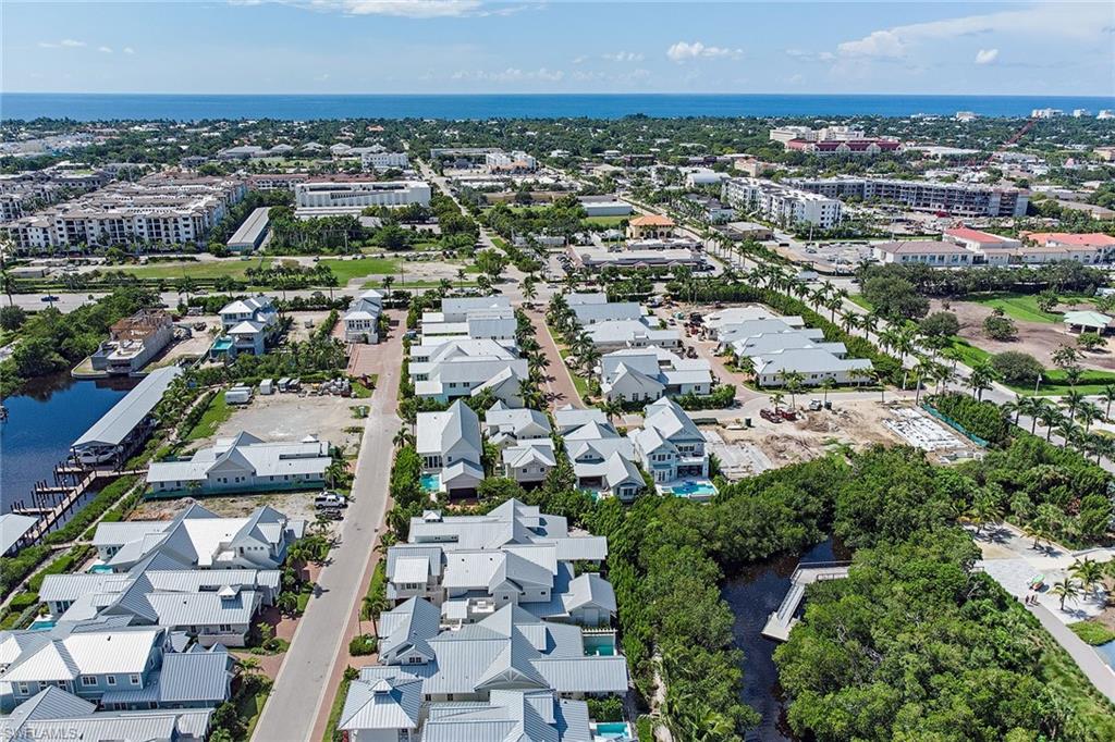 MANGROVE BAY - Residential