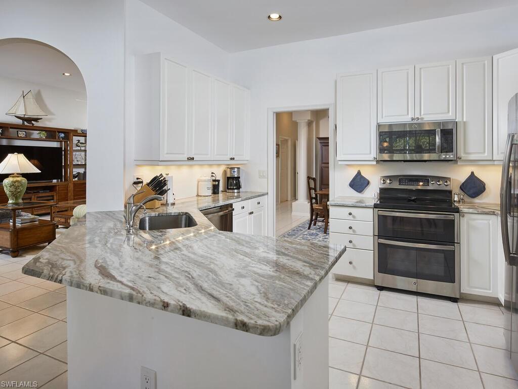 BAY HARBOR - Residential