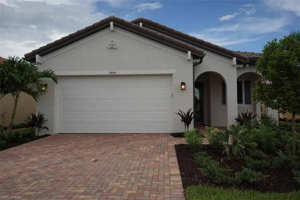 Naples, Florida 34113, United States, 3 Bedrooms Bedrooms, ,2 BathroomsBathrooms,Residential,Active,98229