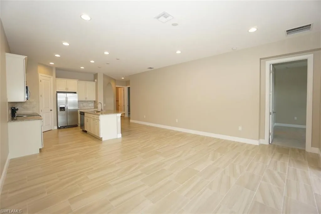 Naples, Florida 34113, United States, 3 Bedrooms Bedrooms, ,2 BathroomsBathrooms,Residential,Active,98229