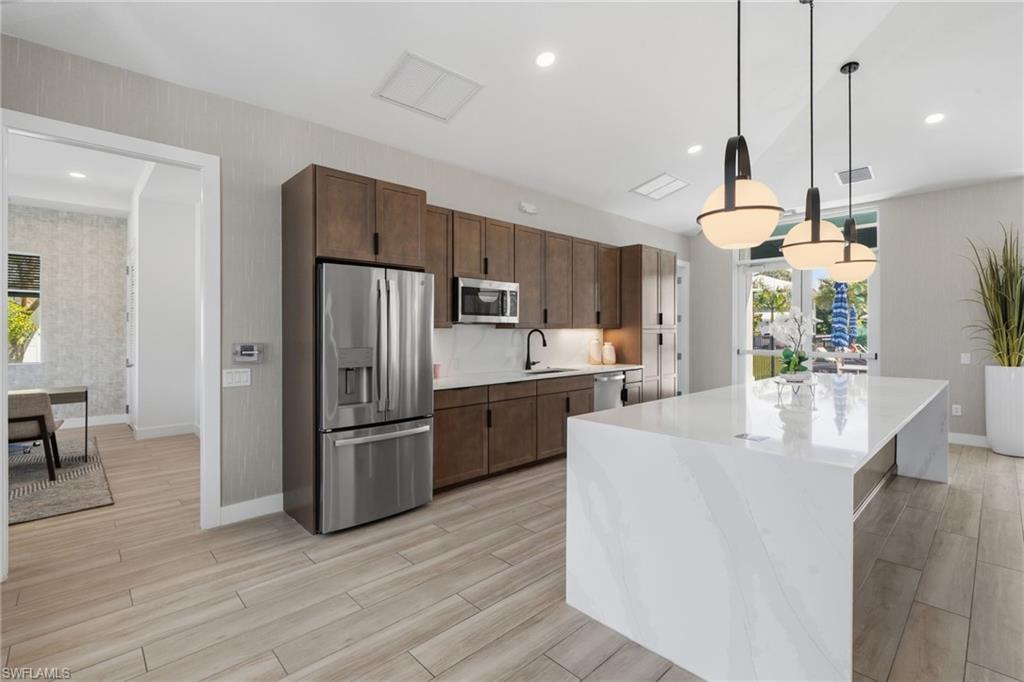 VILLA MAR BONITA BEACH - Residential