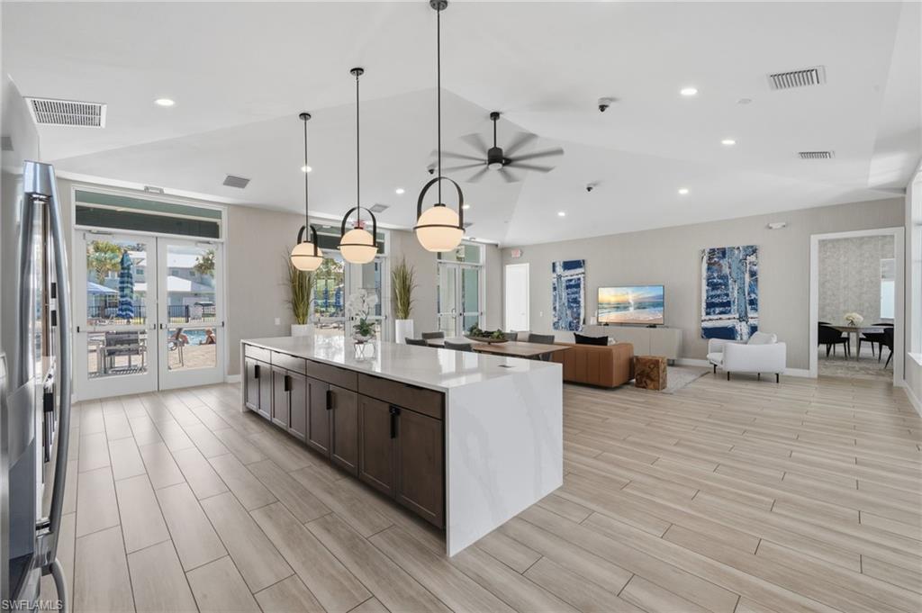 VILLA MAR BONITA BEACH - Residential