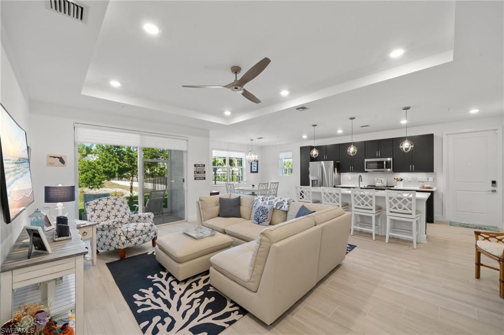 VILLA MAR BONITA BEACH - Residential