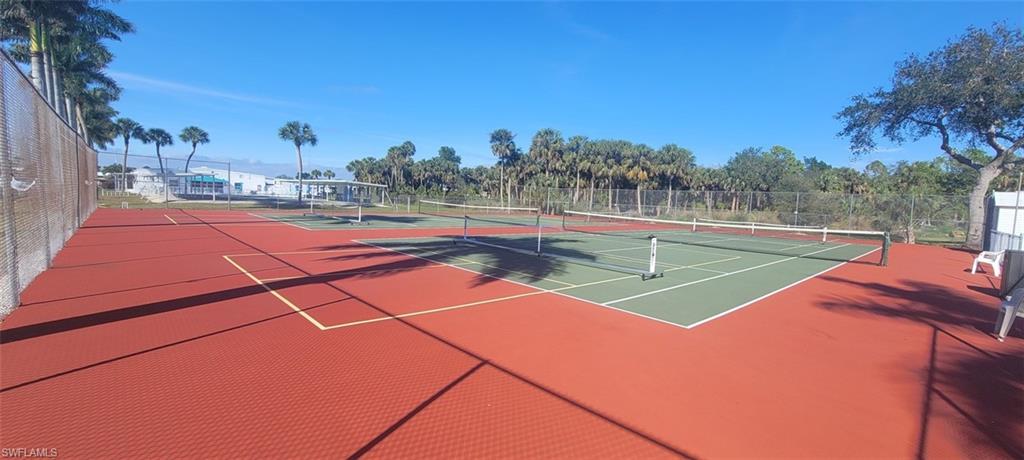 ENCHANTING SHORES - Residential