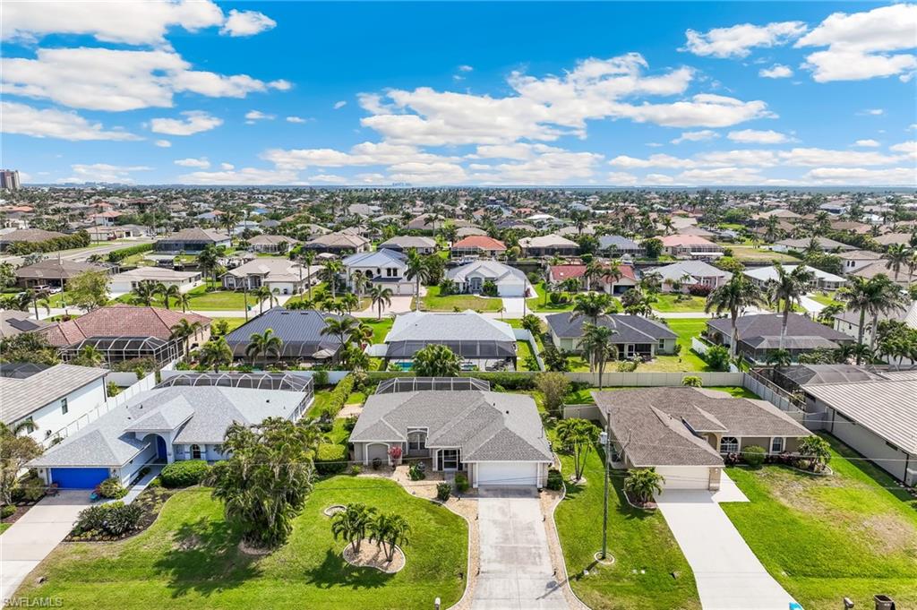 CAPE CORAL - Residential