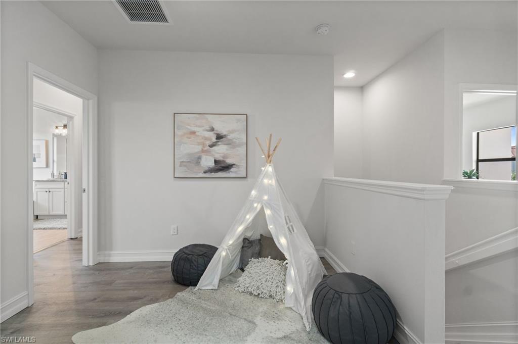 PORTOFINO SPRINGS - Residential