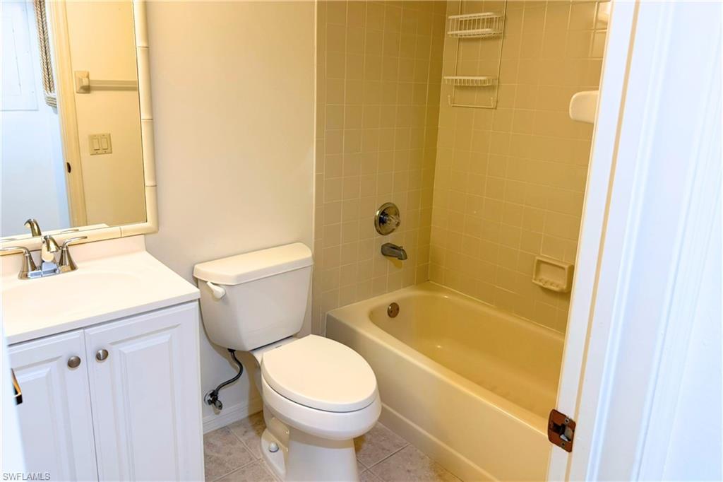 COUNTRY HAVEN - Residential Lease