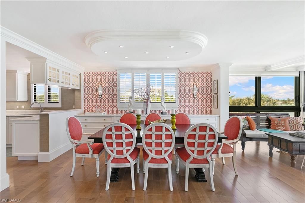 Photo of 2400 Gulf Shore BLVD N #305, NAPLES, FL 34103 (MLS # 225030788)