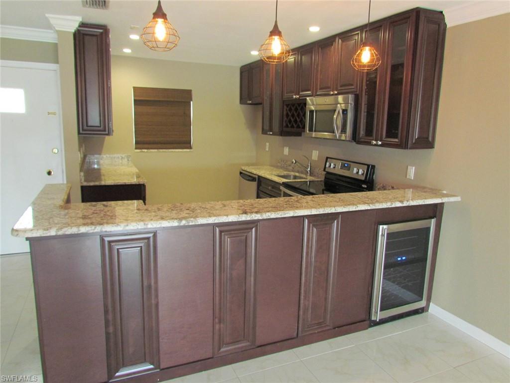 CYPRESS LAKES MANOR NORTH - Residential