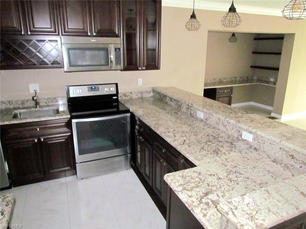 CYPRESS LAKES MANOR NORTH - Residential