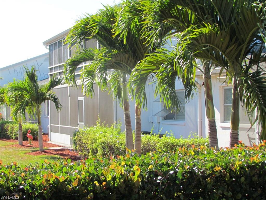 CYPRESS LAKES MANOR NORTH - Residential