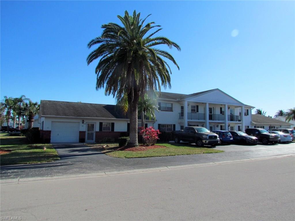 CYPRESS LAKES MANOR NORTH - Residential